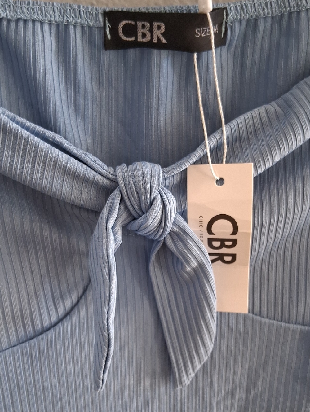 4/$13 Ribbed crop top - Picture 2 of 3